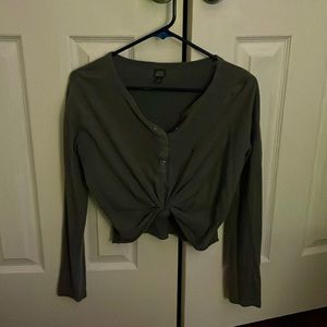 size xs long sleeve crop top